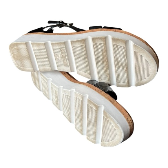 Nine West Black Reptile Print Ankle Sandals Size 7.5M - Picture 10 of 11